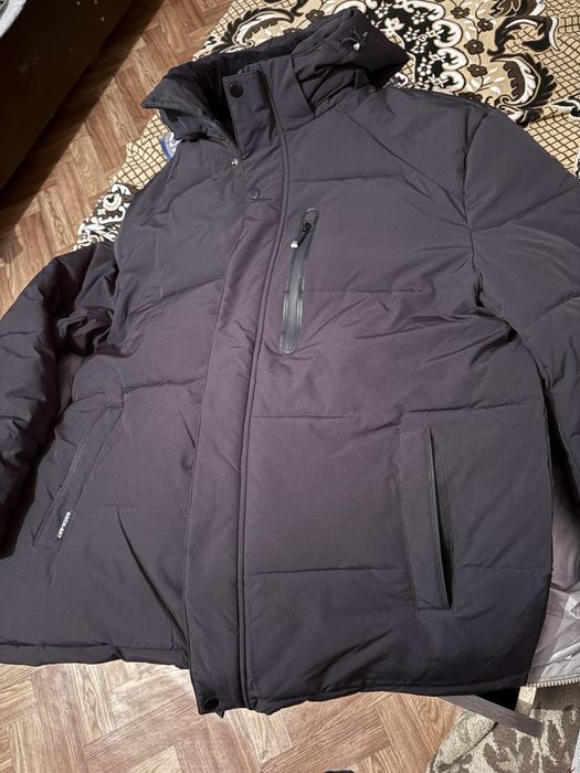 Продам куртку мужскую