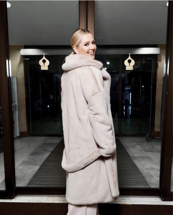 Экошуба пудрового оттенка