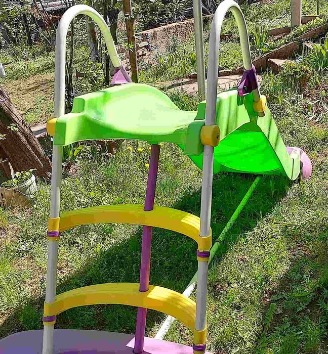 Детска пързалка, голяма