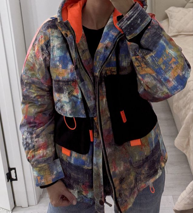 Куртка теплая спортивная