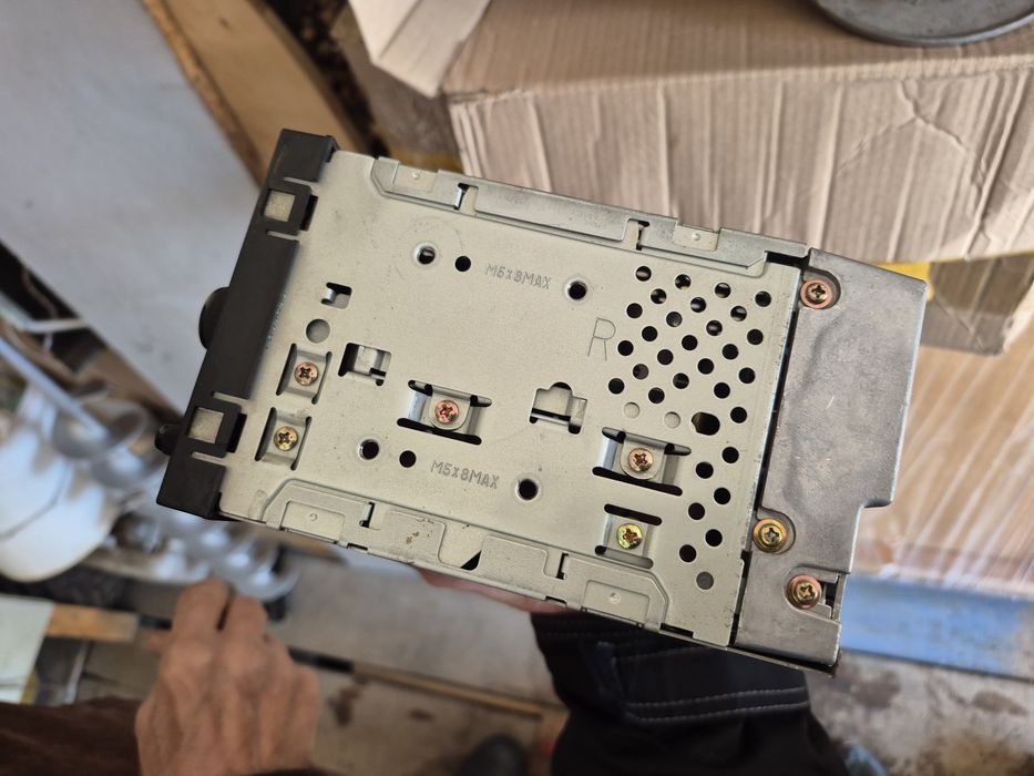 магнитола Mitsubishi