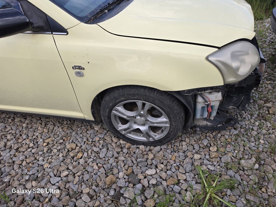 Toyota avensis 2007г 2.0 D4D