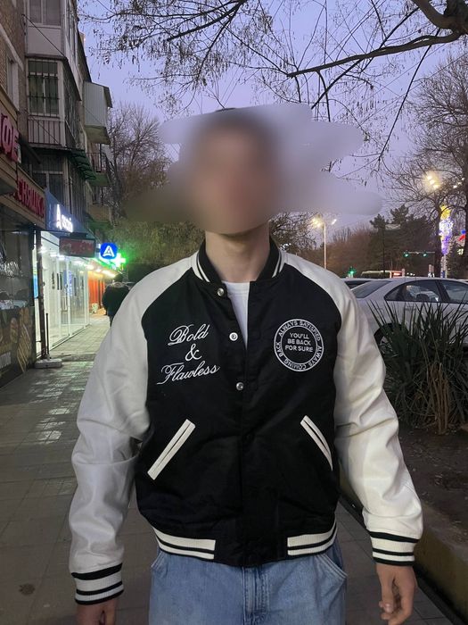 новая ветровка pull and bear