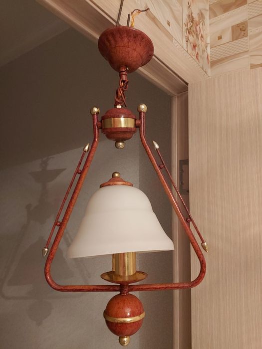 Люстры в прихожку дешево