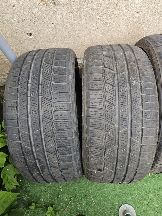 6 бр. Зимни гуми 225/35R19 XL TOYO SNOWPROX S954