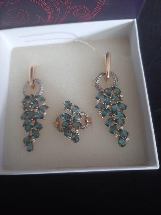 Продам золотой набор