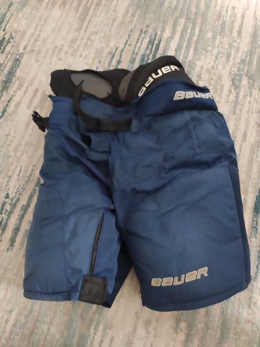 Шорты (трусы) хоккейные.