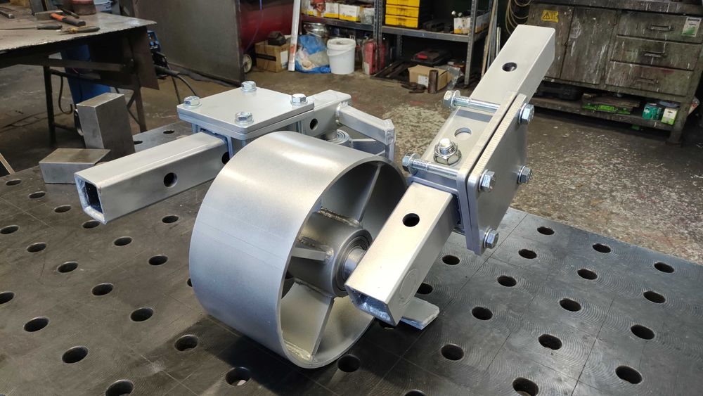 Опорни колела за селскостопанска техника.