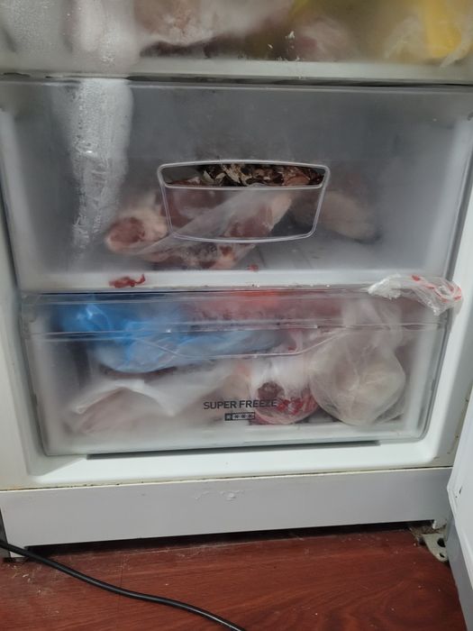 Холодильник бу в отличном состоянии