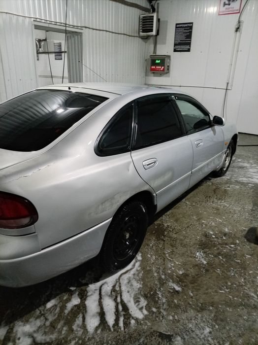 Продам мазда кронус 1993