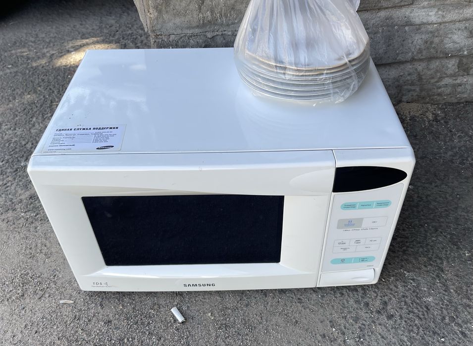 Микроволновка Samsung