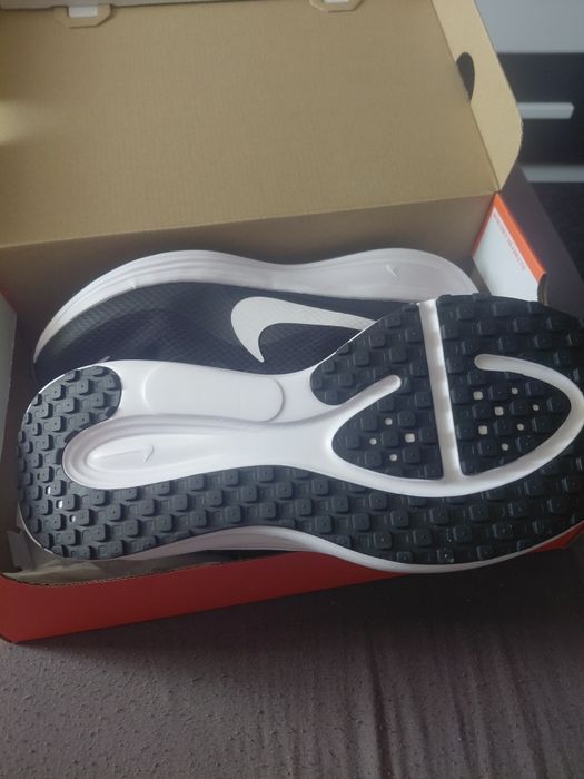 Adidasi Nike originali