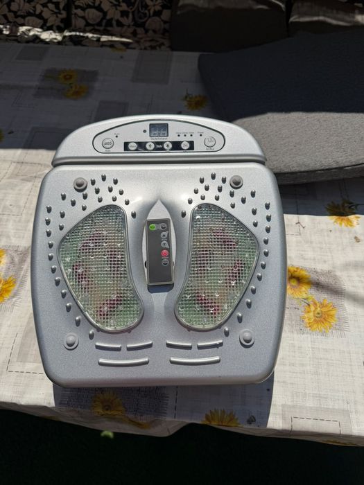 Vând aparat de masaj la picioare