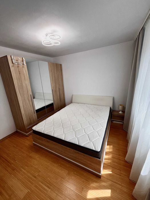 Proprietar închiriez apartament cu 2 camere decomandat|Zona Odobescu| Loc de parcare inclus