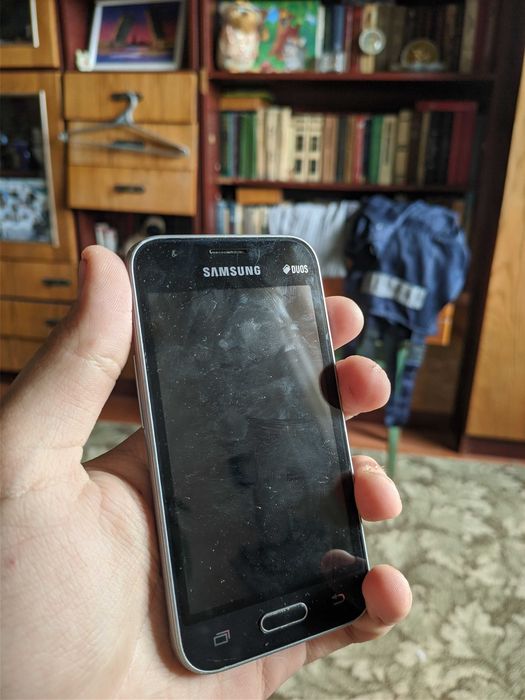 Samsung j1 mini 8 gb