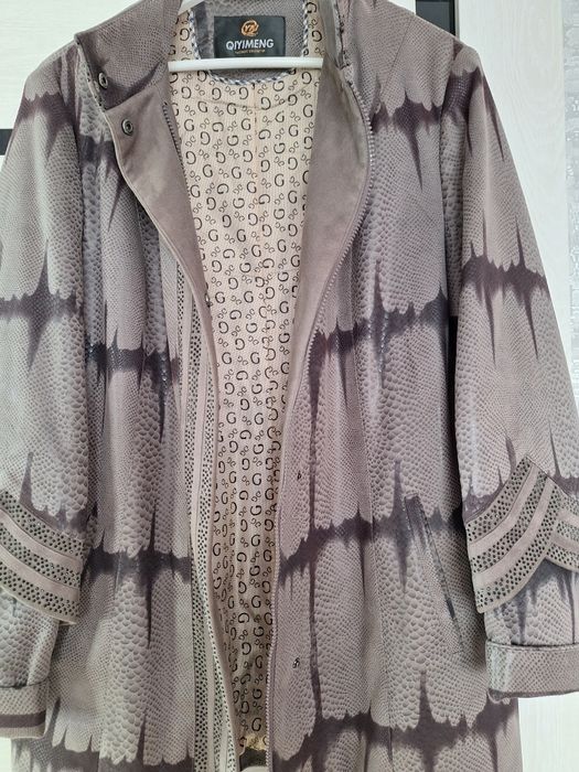 Женская демисезонная куртка.