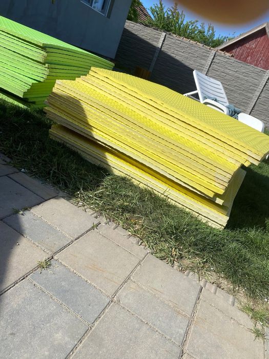 Vând paviment colorat