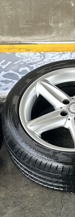 Джанти с летни гуми 225/45/17 - 5х112 - 66.6 отвор