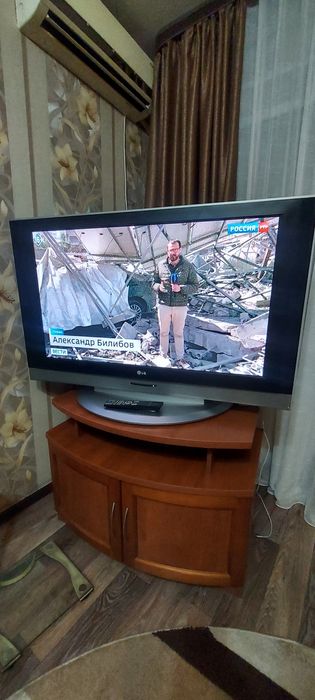 Продам Led телевизор LG