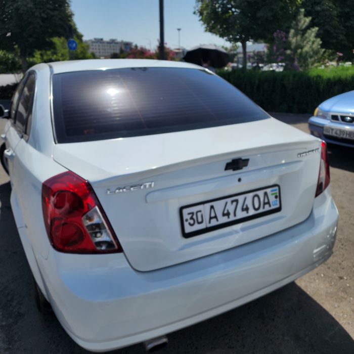 Chevrolet lacetti sotiladi срочно !!! Xolati ideal