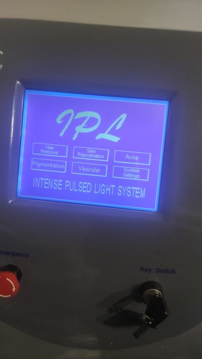 Апарат за IPL процедури