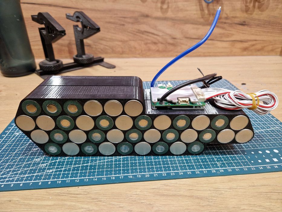 Ремонт, рециклиране и изработка на литиево йонни батерии