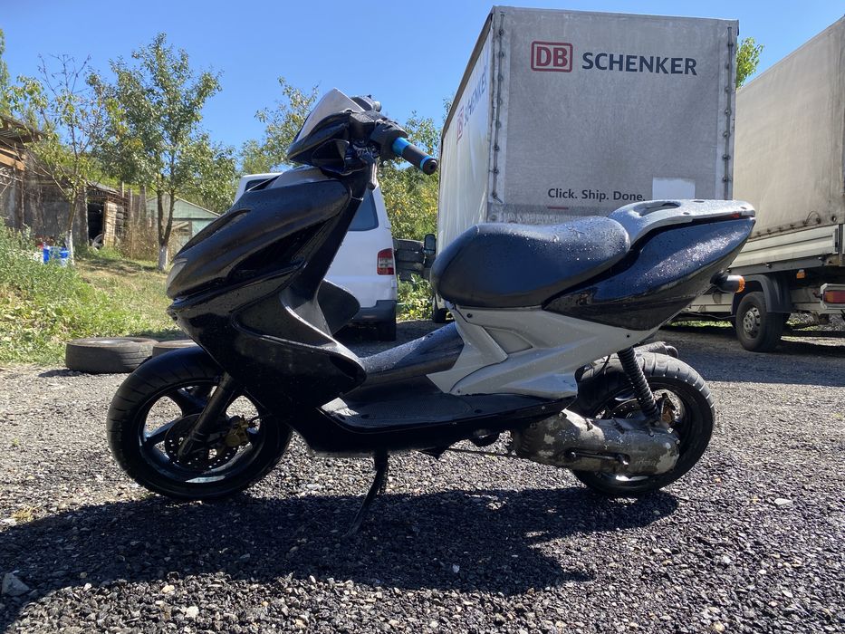 Vand Scuter Yamaha Aerox