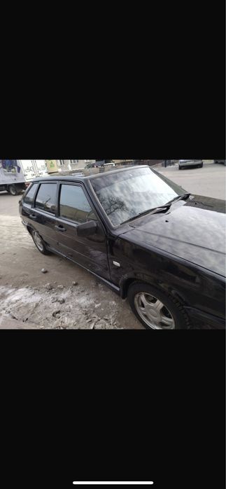 Автомобиль ваз 2114