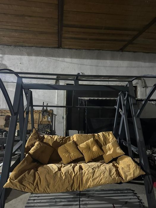 Продам качелю полный комплект