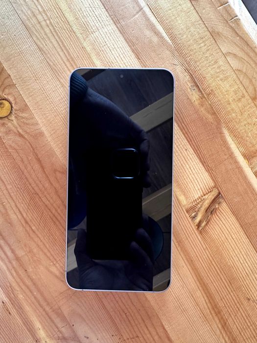 Samsung s25 Fe 8/256