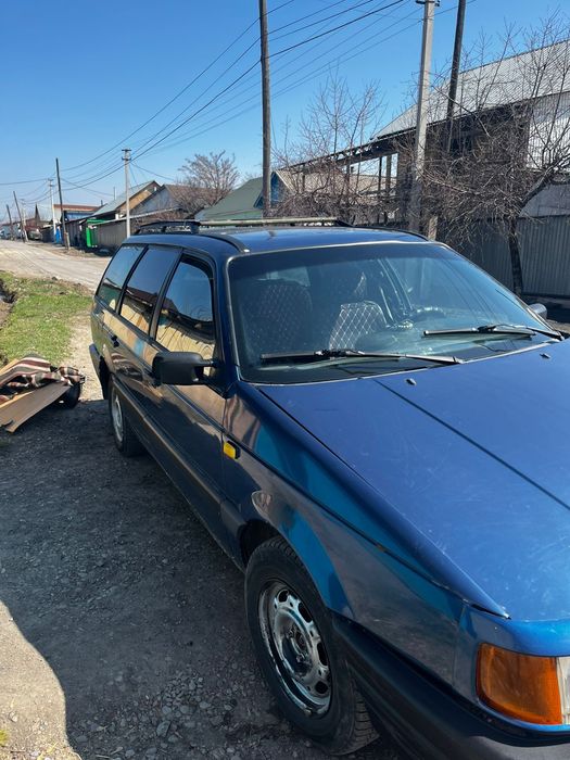 Продам пассат б3 на ходу обьем 1.8 моно