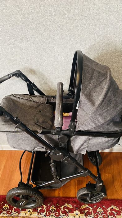 Срочно! Продам коляску трансформер 18k