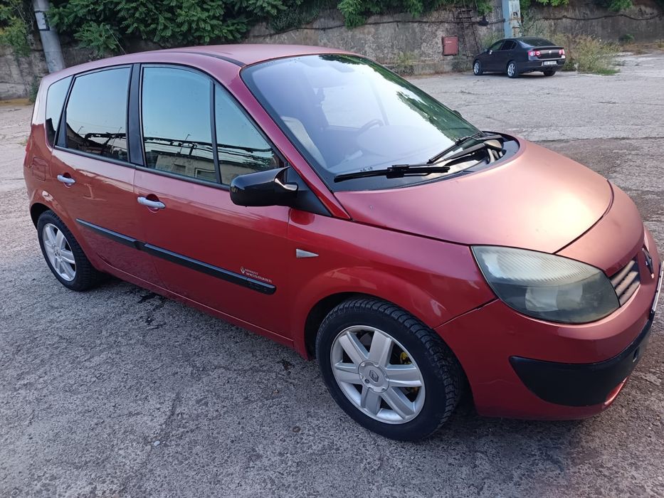 Vînd Reno Mega Scenic