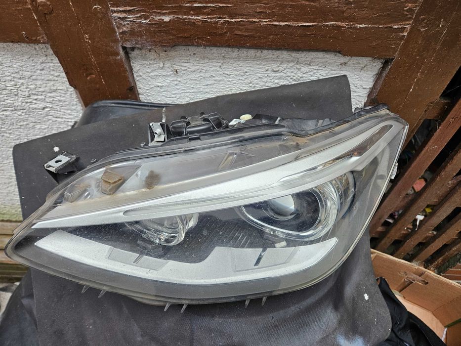 Фар BMW 1 F20 Bi-Xenon LED Ляв / Фар БМВ 1 Ф20 / Фар BMW F 20