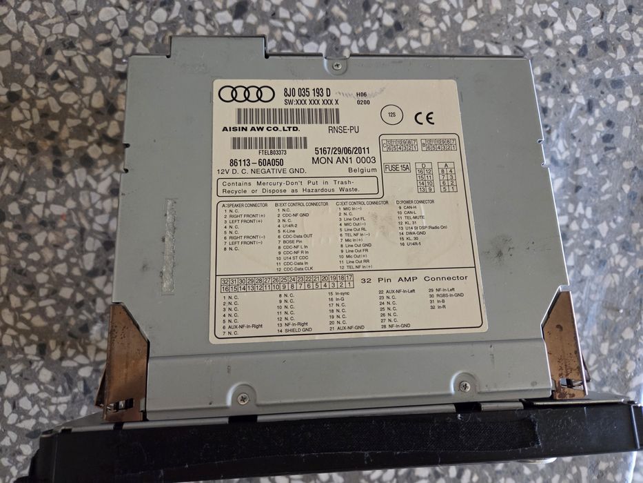 Audi TT 8J RNS-E PU LED навигация
