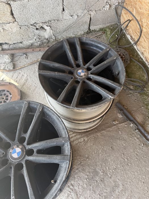 Vand sau schimb cu ceva pe 16