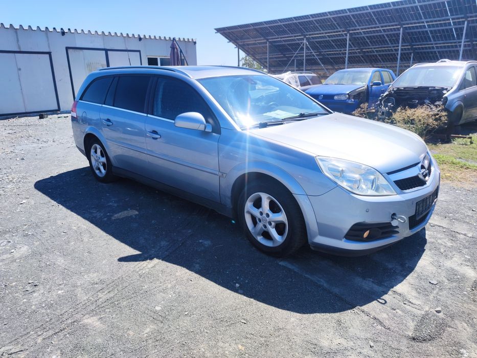 Опел Вектра Ц 2.2 155к.с директ комби НА ЧАСТИ / Opel Vectra C 2.2 155