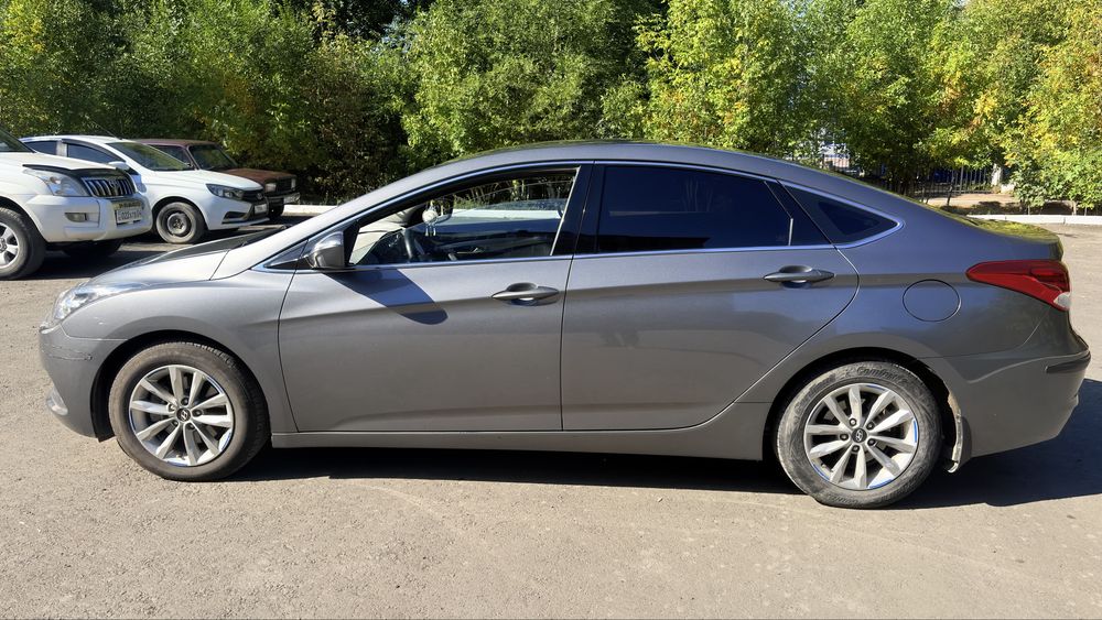 Продам машину Хюндай i40
