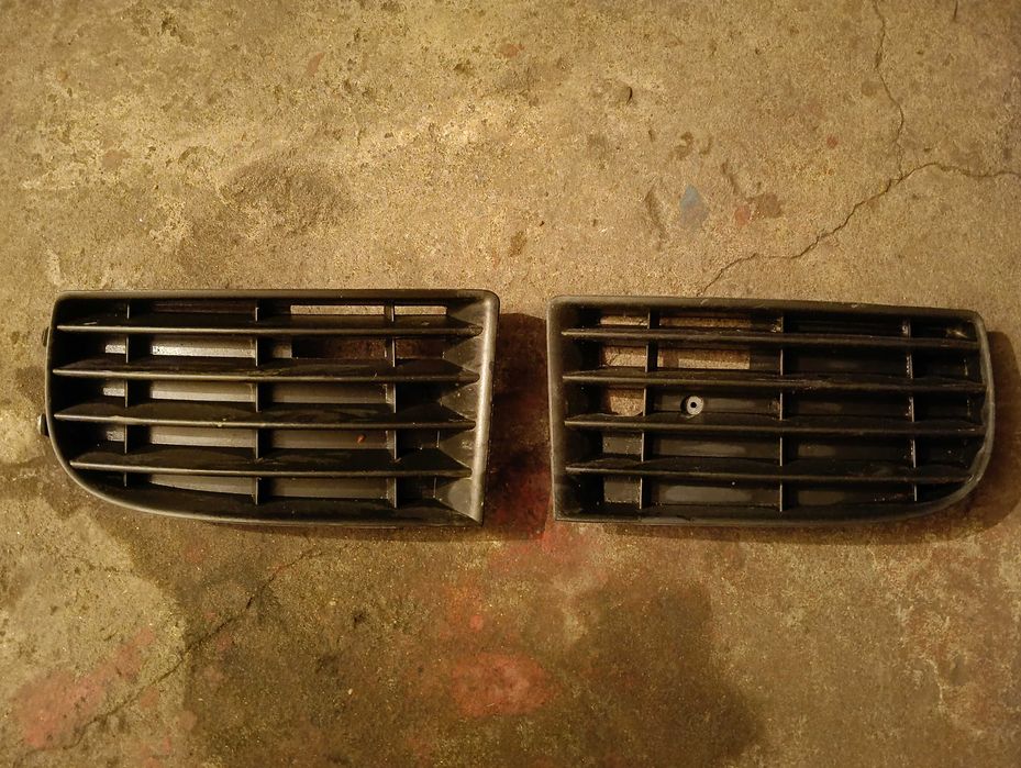 Оригинални решетки, части за броня Golf 5 / Голф 5