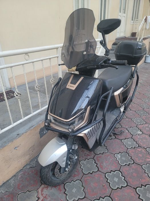 Skuter e-bike katta akumulyatorli