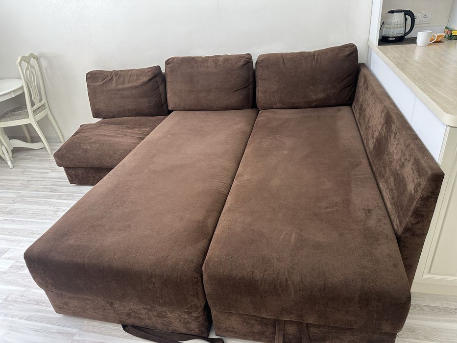 Диван американский