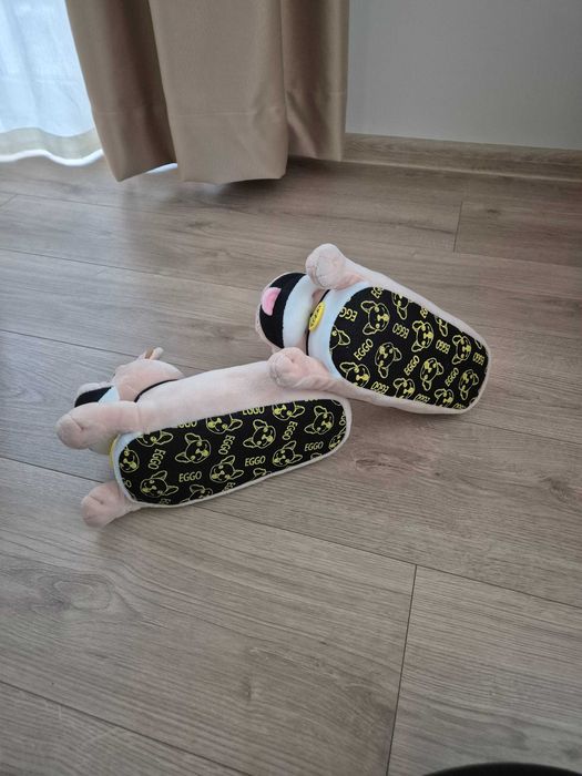 Детски пантофи EGGO