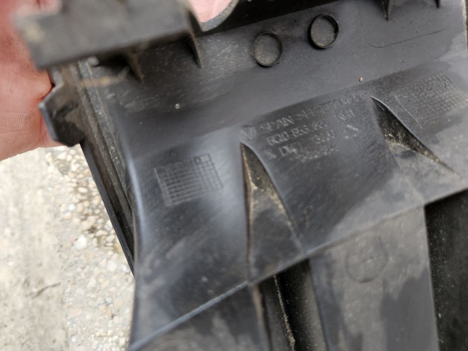 Capace proiectoare VW Polo 9n si Touran 1T3