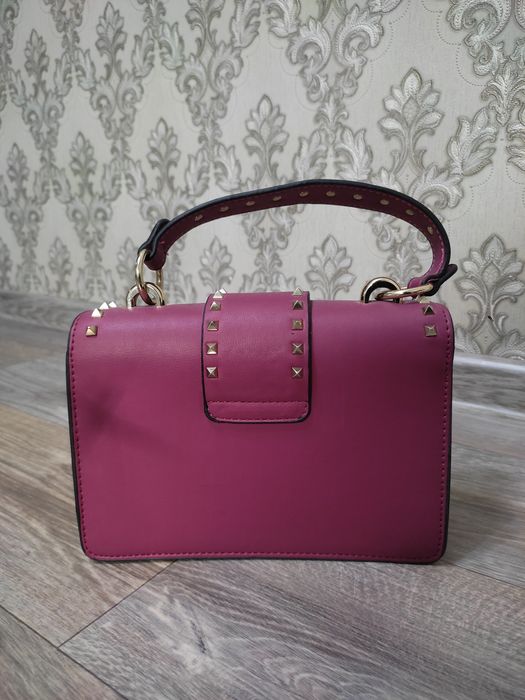 Продам сумки в хорошем качестве