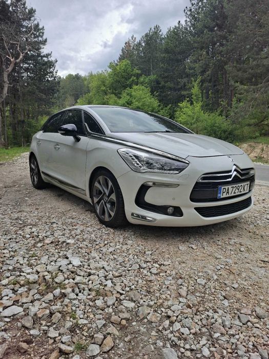Citroen DS5 2.0 163 к.с 2012