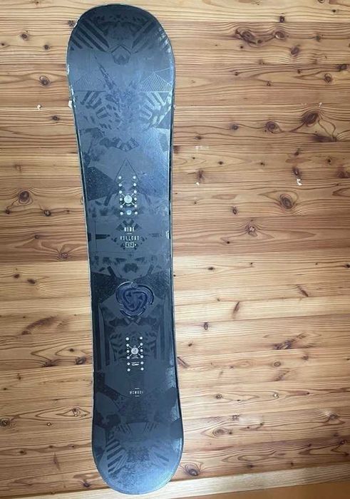 Placa snowboard Ride Hellcat 146 cm