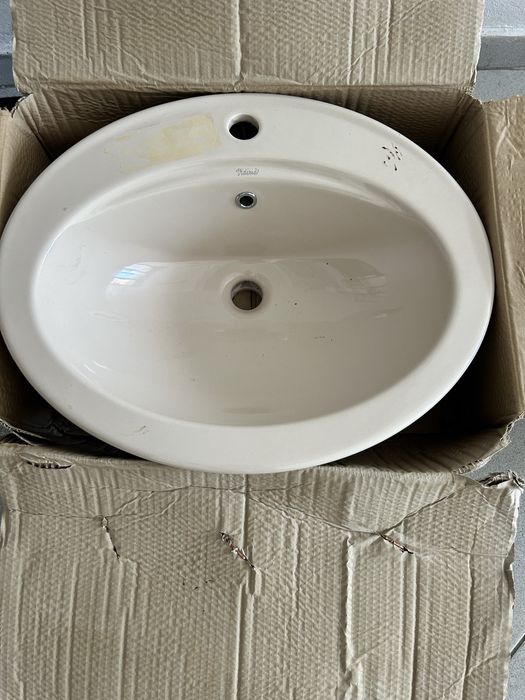 Мивки за вграждане върху плод 55 см.