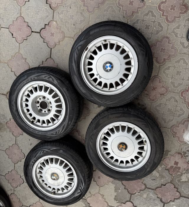 диски на бмв с резиной