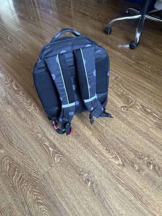 Продам десткий рюкзак Samsonite на колёсах