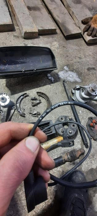 Запчасти на мерседес